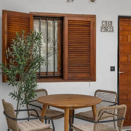 Сasa de vacaciones Peaceful 1br 10min Pool & Workspace