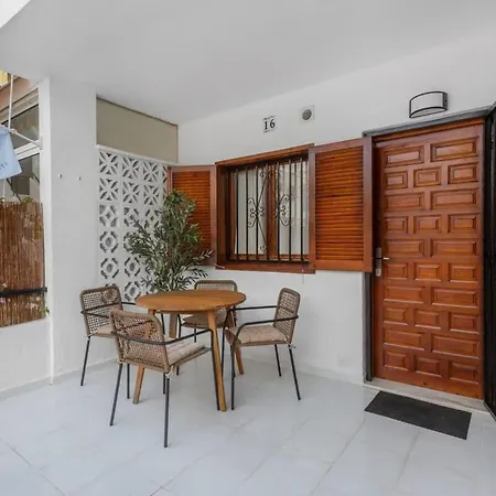 Peaceful 1br 10min Pool & Workspace Torrevieja
