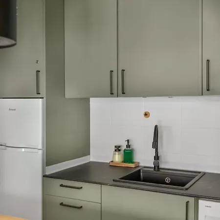 Peaceful 1br 10min Pool & Workspace Hébergement de vacances