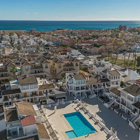 Сasa de vacaciones Peaceful 1br 10min Pool & Workspace *